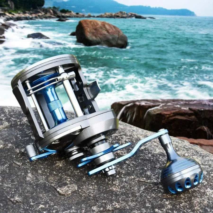 Trolling Saltwater Reel With Level Wind Drag System