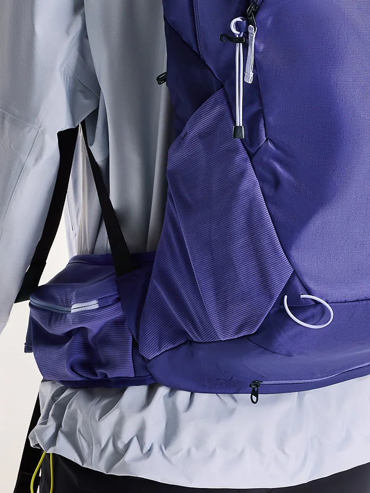 Kailas 26L Climbing Outdoor Backpack Breathable Ultra-light Climbing Hiking Travel Backpack with Waterproof Bag