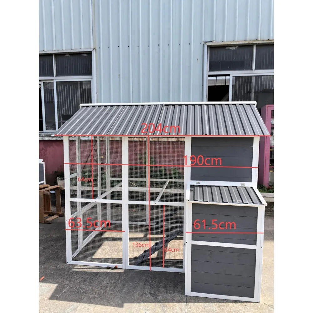 Extra Large Wooden Chicken Coop With 2 Nesting Boxes