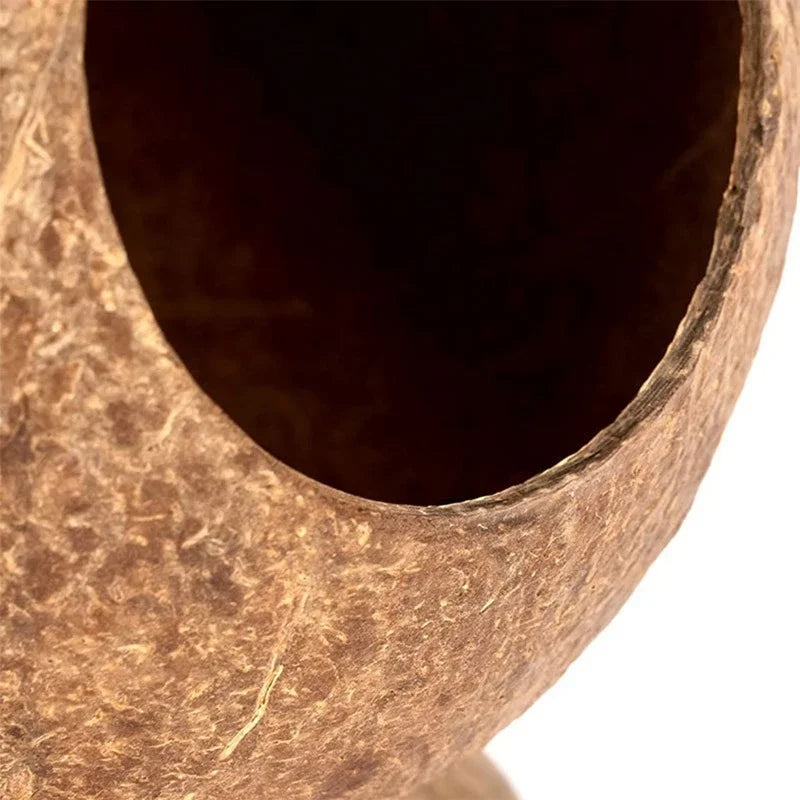 Hamster House Bite-resistant Natural Small Pet Coconut Cages Guinea-pig Hamster Hideout House Toy Wooden House Pet Supplies